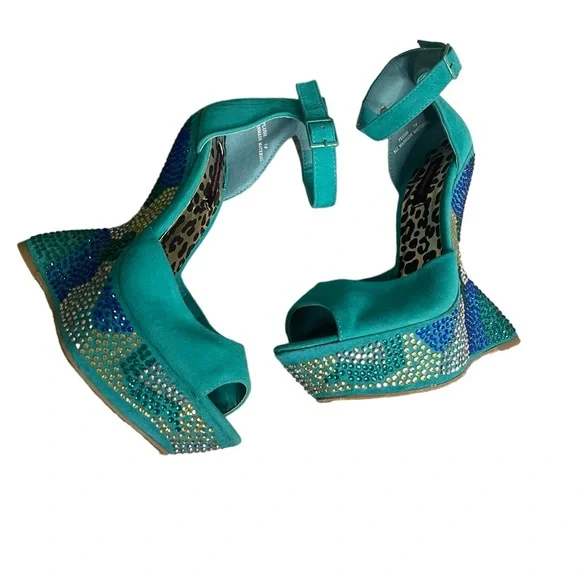 DOLLHOUSE Turaquoise plush suede platform wedges size 7 - Picture 2 of 11